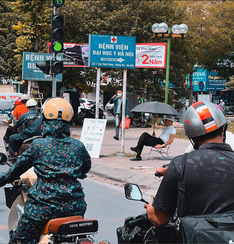 'Ông chú' tuyển người yêu để biển trao thưởng 1 tỷ cho em nào tán đổ mình